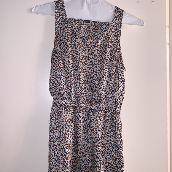 Multi color mini sun dress. Size small, sleeveless, with pockets - Picture 2 of 3